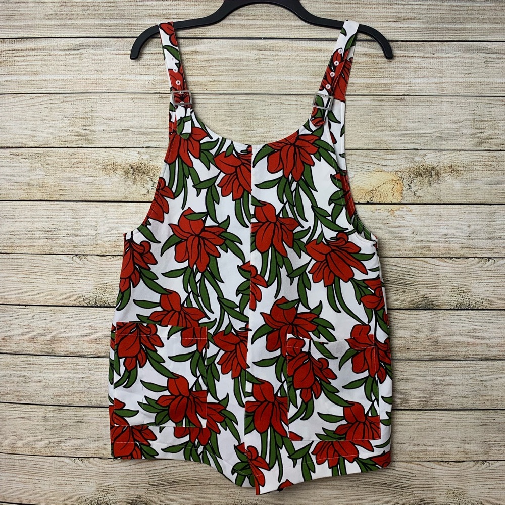 Forever21 • Cute Floral Romper Adjustabl Strap